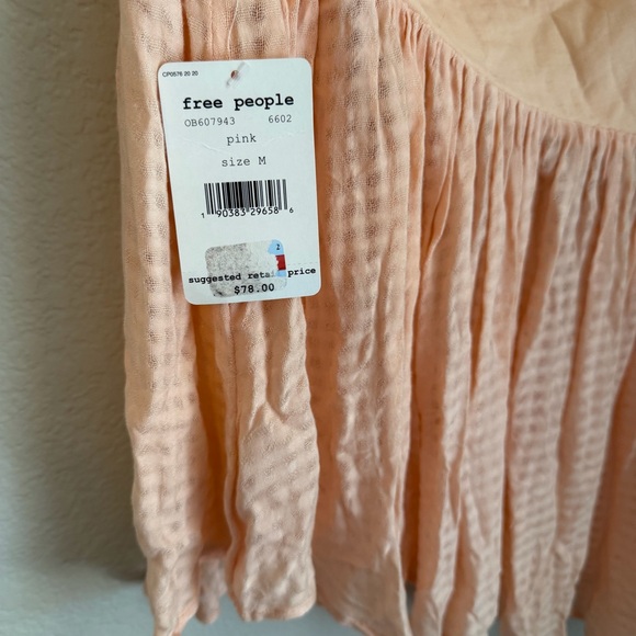 NWT, Free People Just Can't Get Enough Halter Asymmetrical Top in Peach, Medium - Picture 5 of 10